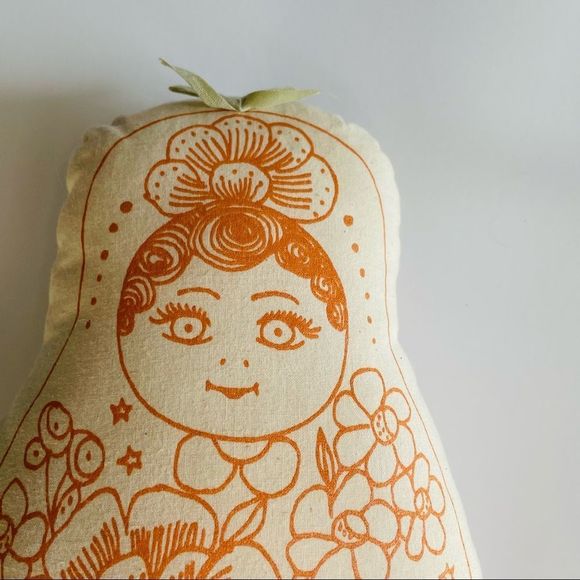 Team Sara Atsuyo et Akiko Cushion Pillows Toy MATRYOSHKA Brand New - Picture 5 of 7